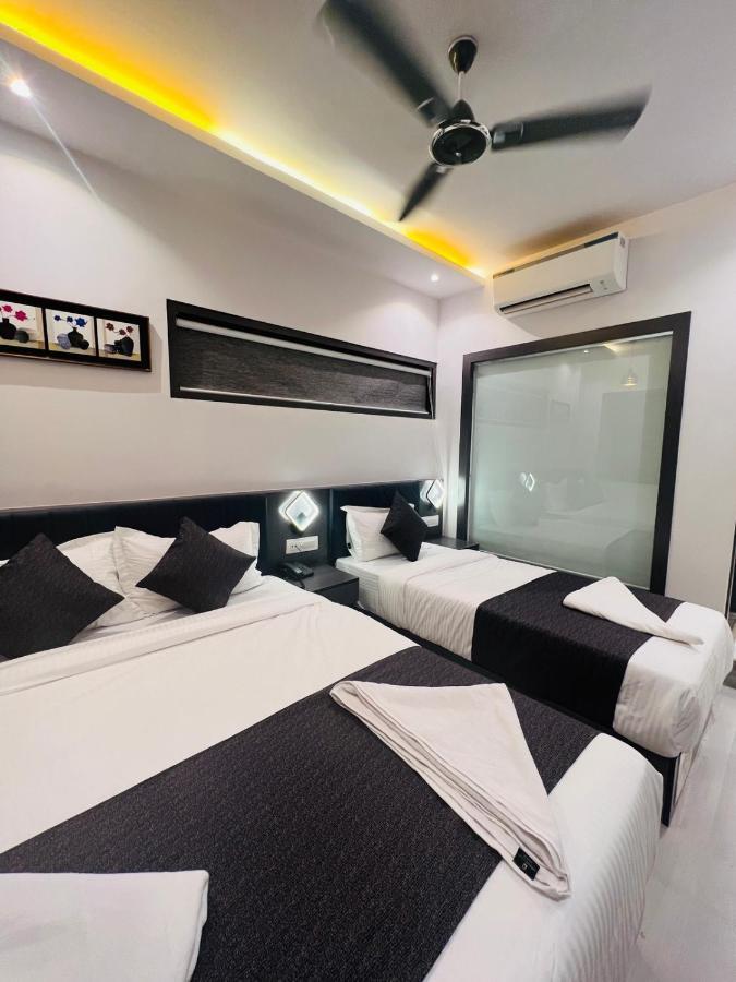 Hotel Larmont Luxury Mumbai Exterior photo