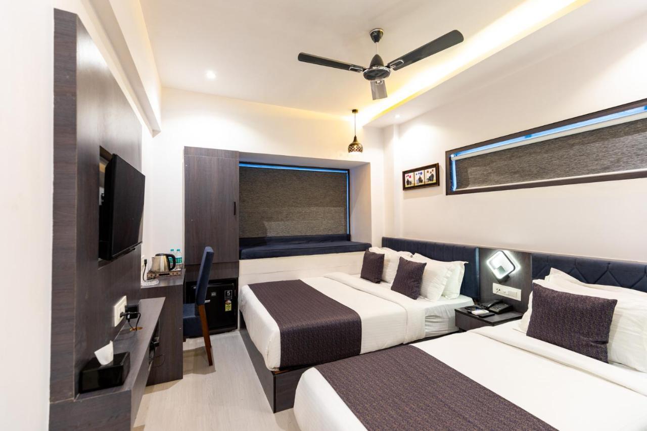 Hotel Larmont Luxury Mumbai Exterior photo