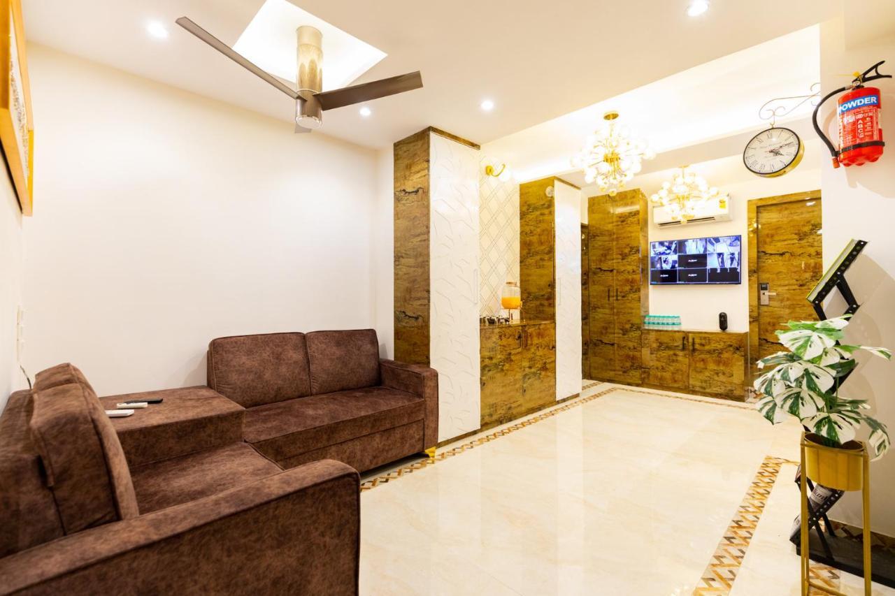 Hotel Larmont Luxury Mumbai Exterior photo