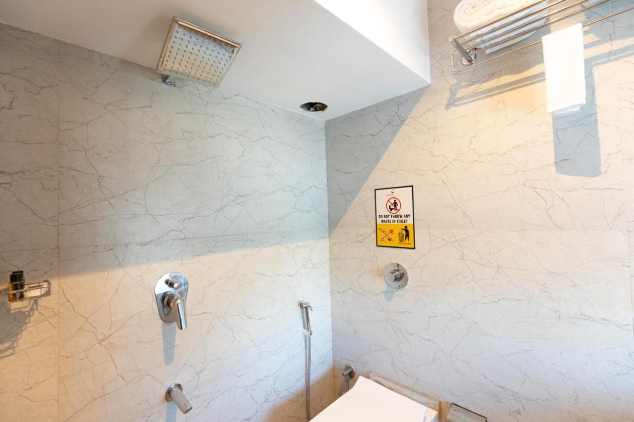 Hotel Larmont Luxury Mumbai Exterior photo