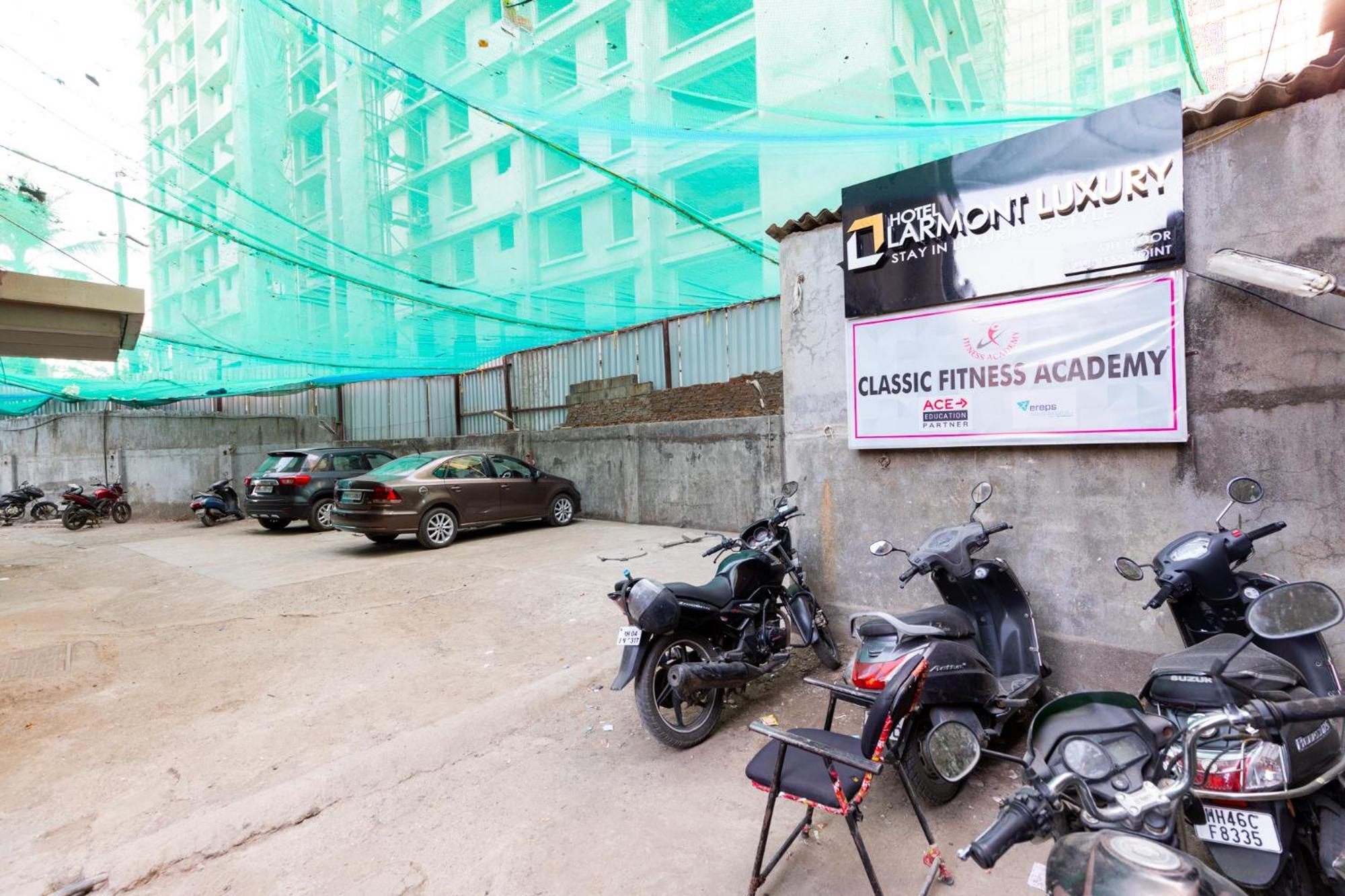 Hotel Larmont Luxury Mumbai Exterior photo